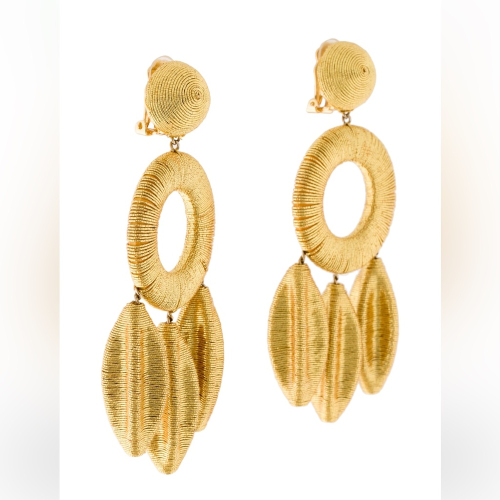 Rebecca de Ravenel Metallic hoop gold earrings